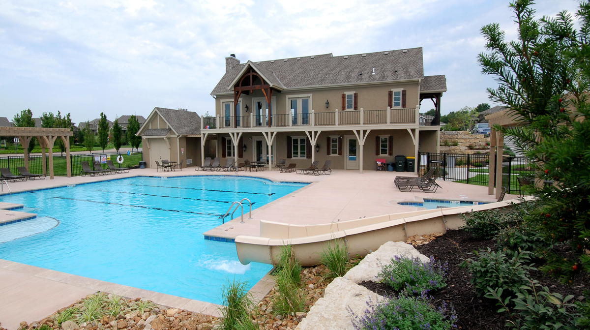 Pool and Clubhouse at Wilshire by the Lake in Overland Park, Kansas Designed by NSPJ Architects