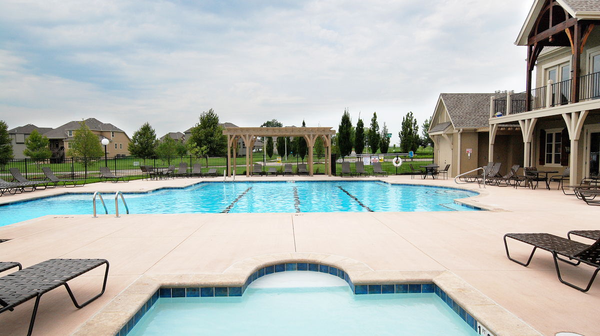 Pool and Lounge Area at Wilshire by the Lake in Overland Park, Kansas Designed by NSPJ Architects